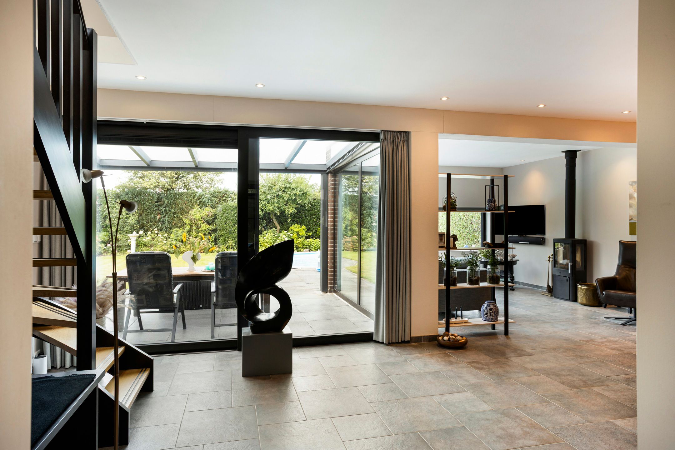 Photo 6 of Vogelwikke 20