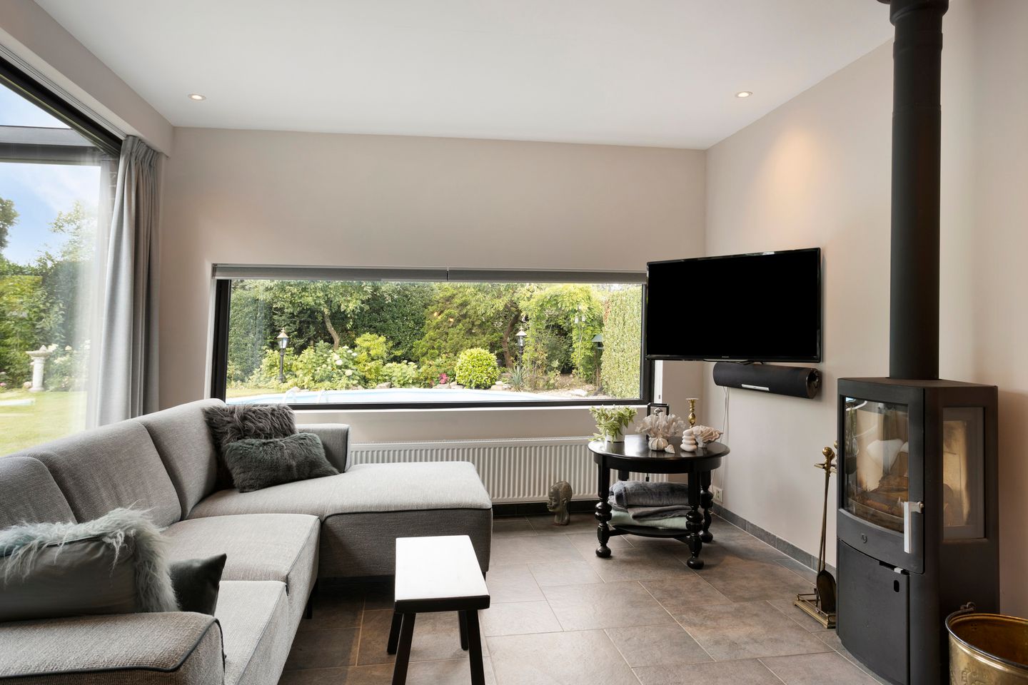 Photo 10 of Vogelwikke 20