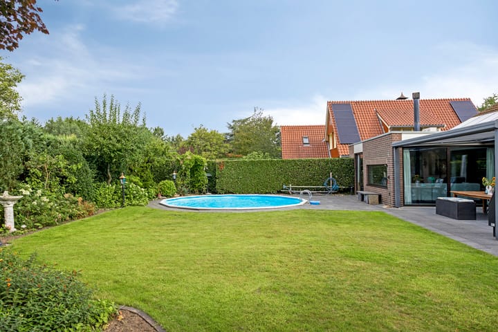 Photo 2 of Vogelwikke 20