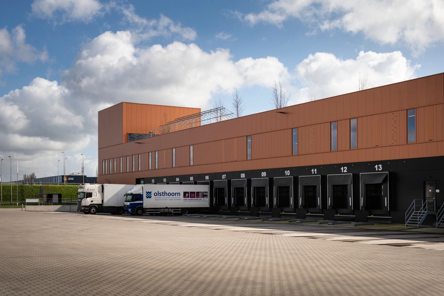 Bekijk foto 4 van Zwitserlandstraat 1-3