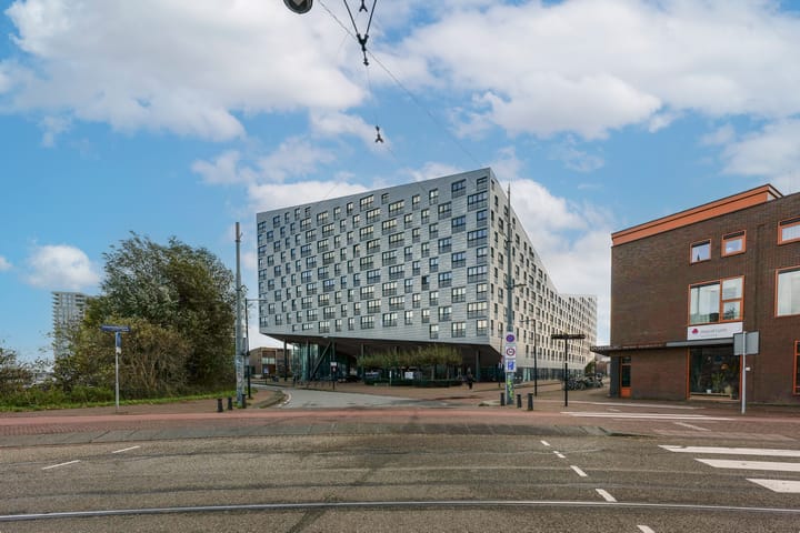 Foto 1 van Baron G.A. Tindalplein 209