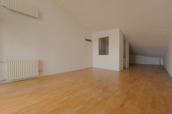 Foto 5 van Baron G.A. Tindalplein 209