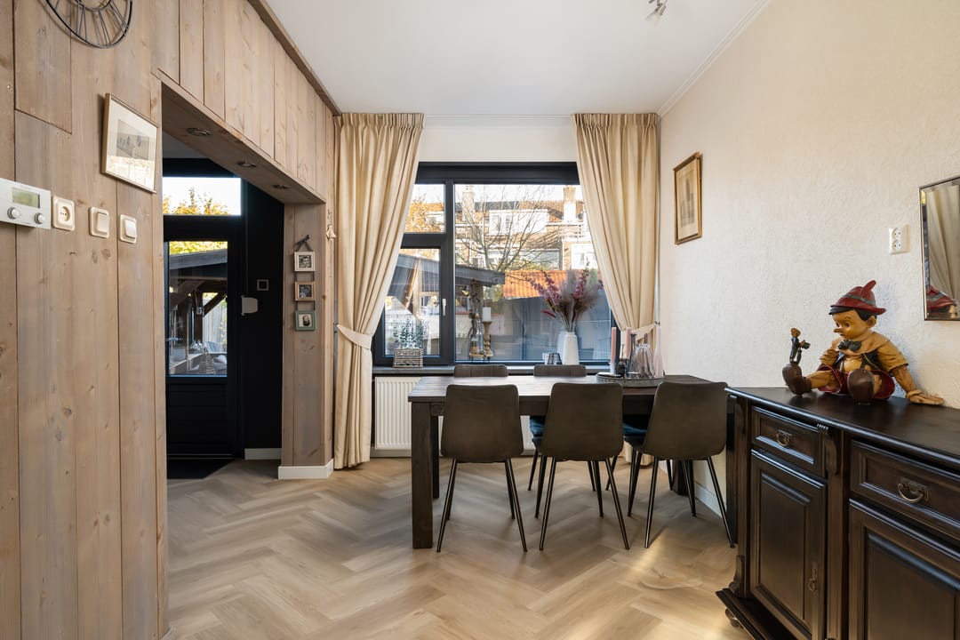 Photo 8 of Hoekenessestraat 6