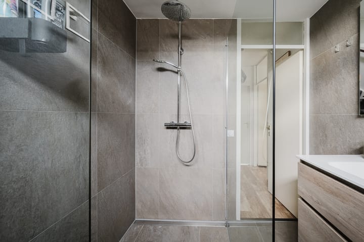 Photo 21 of P. Hellendaalstraat 14