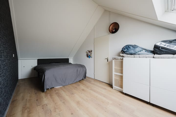 Photo 26 of P. Hellendaalstraat 14