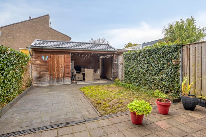 Photo 32 of Het Zwanevlot 173