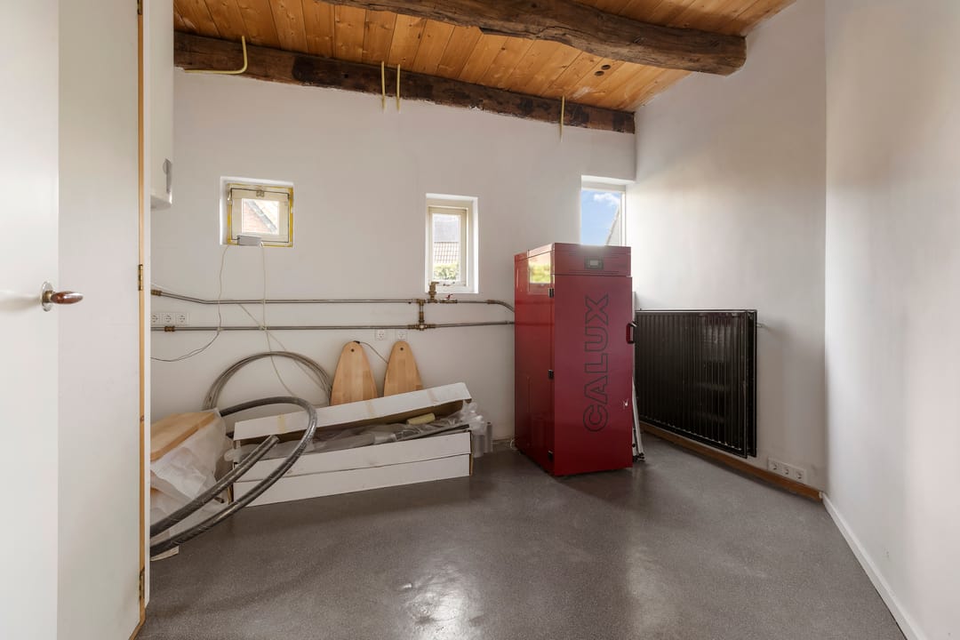 Photo 23 of Hoofdstraat 50