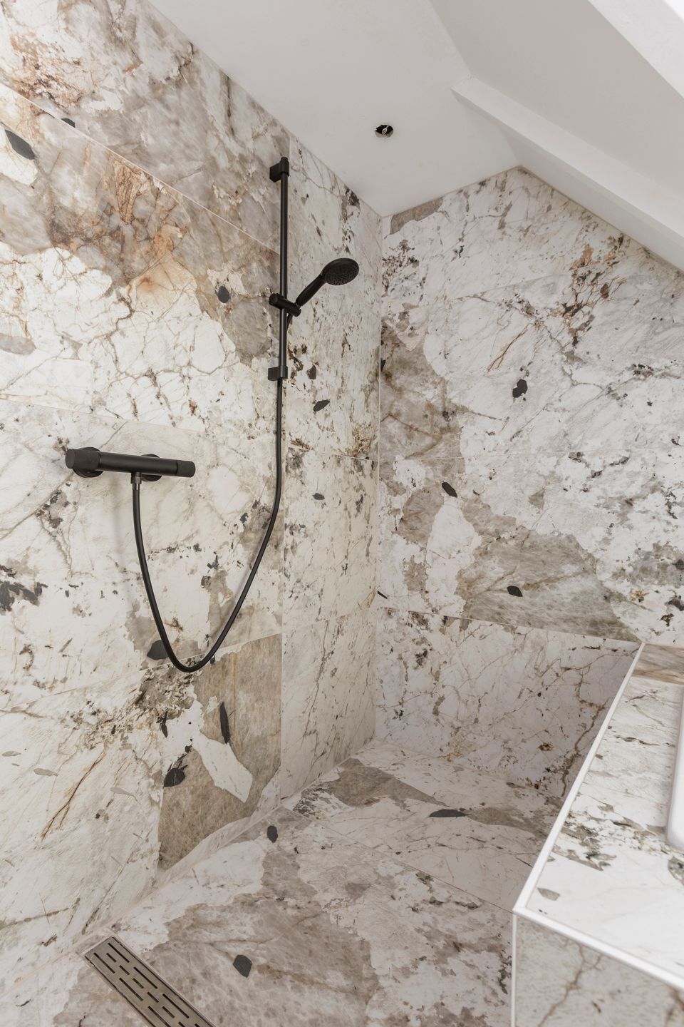 Photo 37 of Hoofdstraat 50