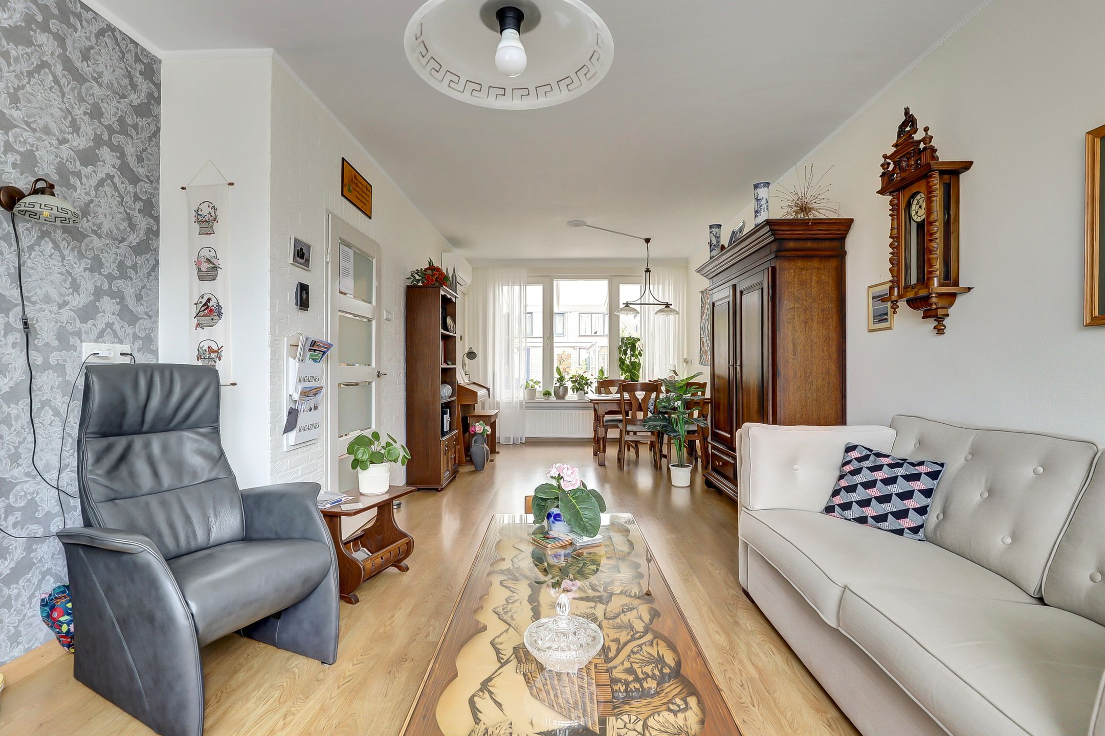 Foto 9 van Dahlialaan 18