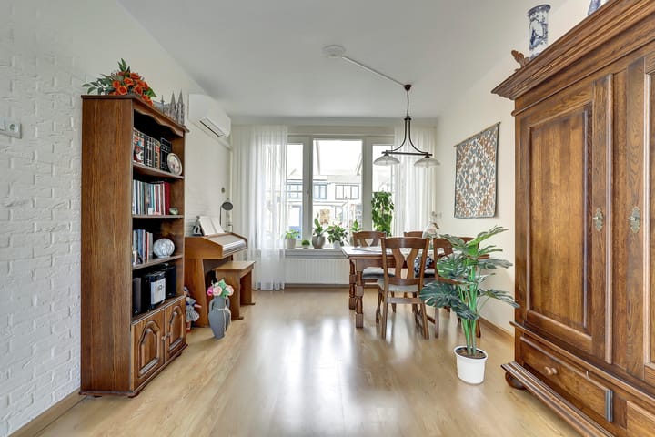 Foto 10 van Dahlialaan 18