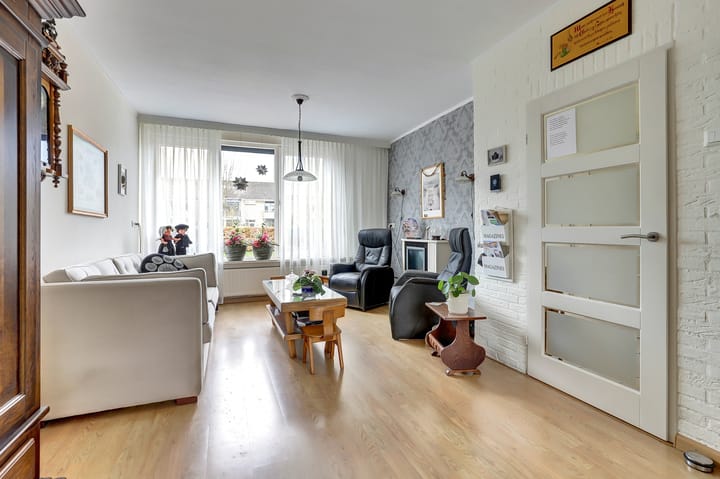 Foto 13 van Dahlialaan 18