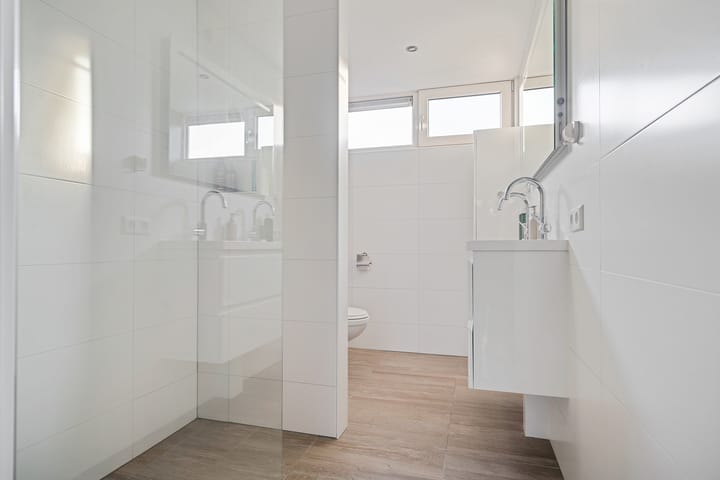 Foto 31 van Zwaluwstraat 154