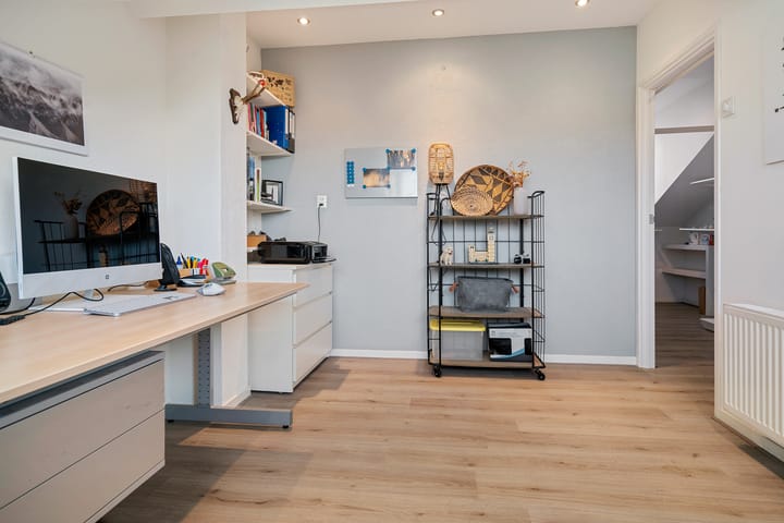 Foto 37 van Zwaluwstraat 154