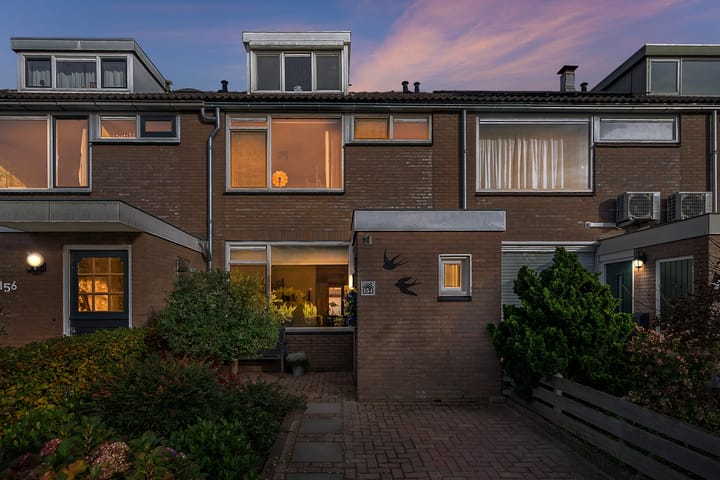 Foto 48 van Zwaluwstraat 154