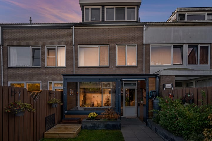 Foto 49 van Zwaluwstraat 154