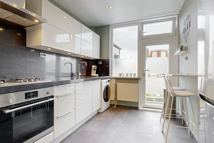 Photo 12 of 2e Schuytstraat 183