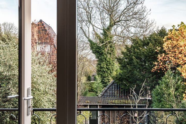 Photo 32 of Teding van Berkhoutlaan 41