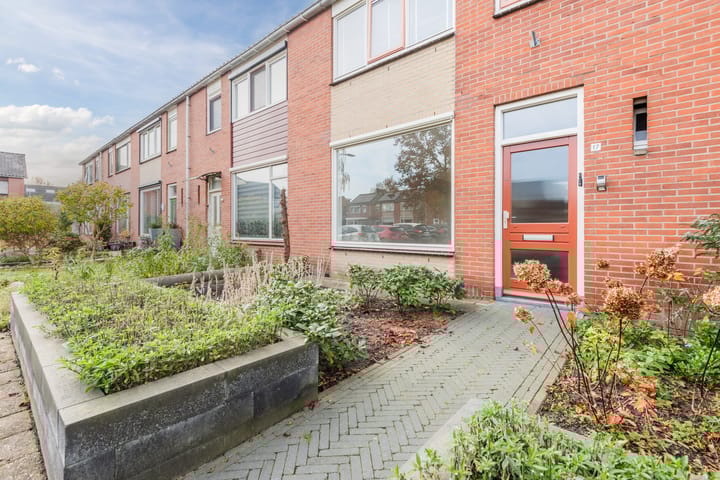 Photo 3 of Esschingstraat 17