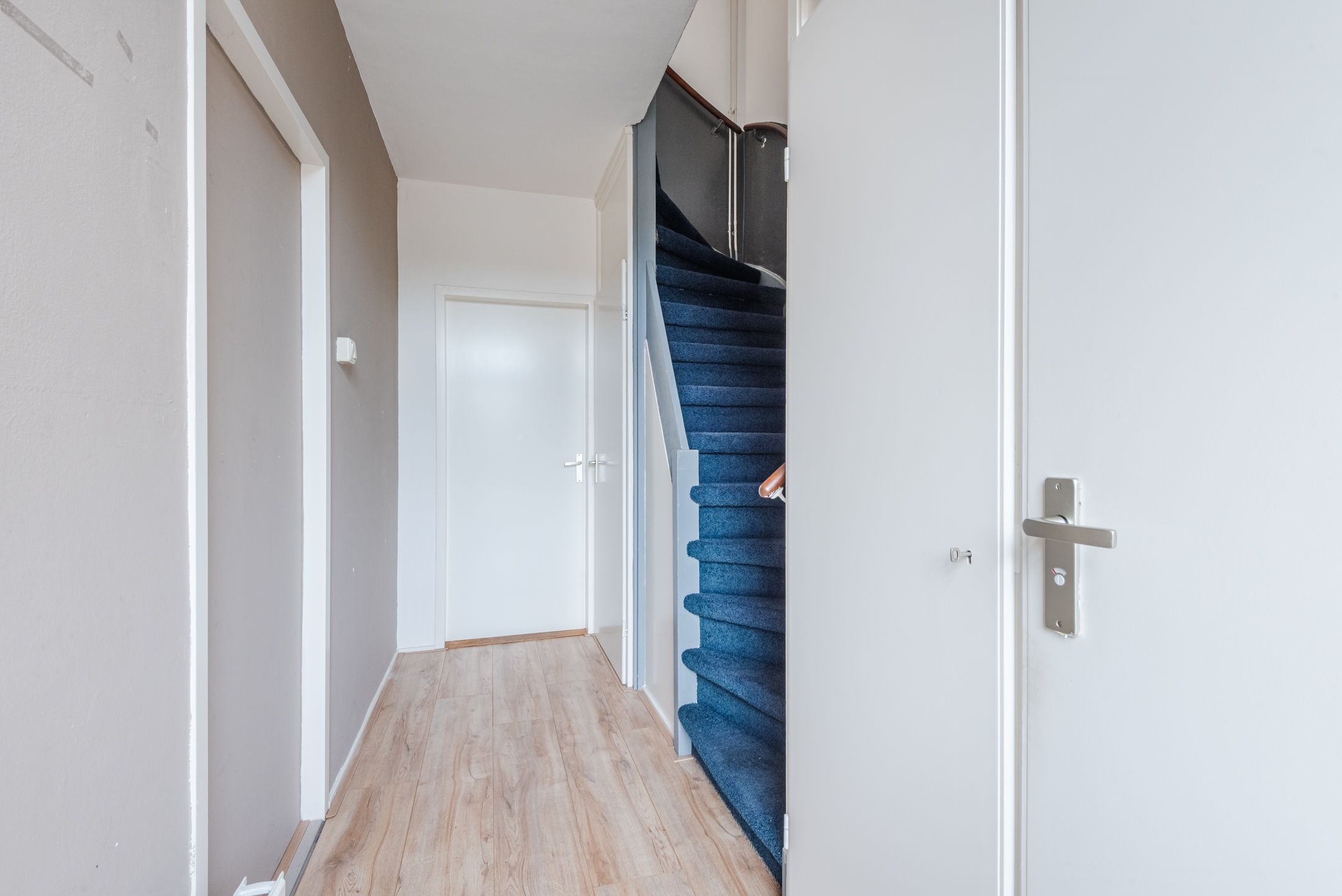 Photo 6 of Esschingstraat 17