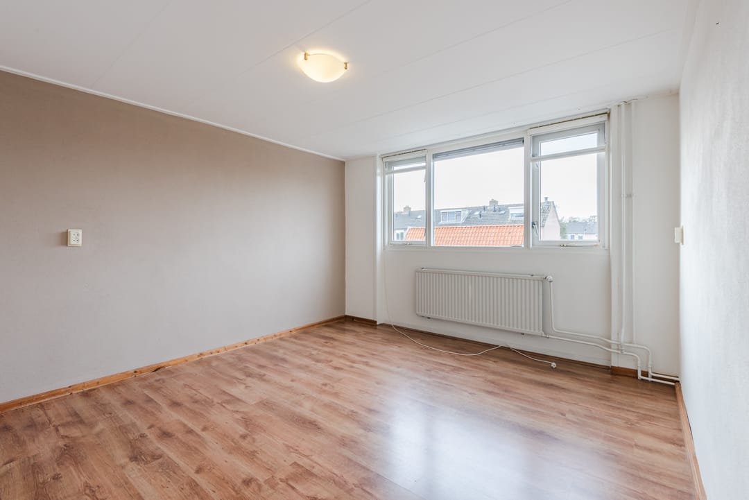 Photo 16 of Esschingstraat 17