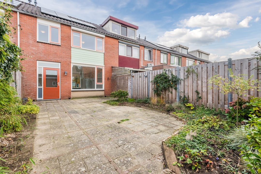 Photo 32 of Esschingstraat 17