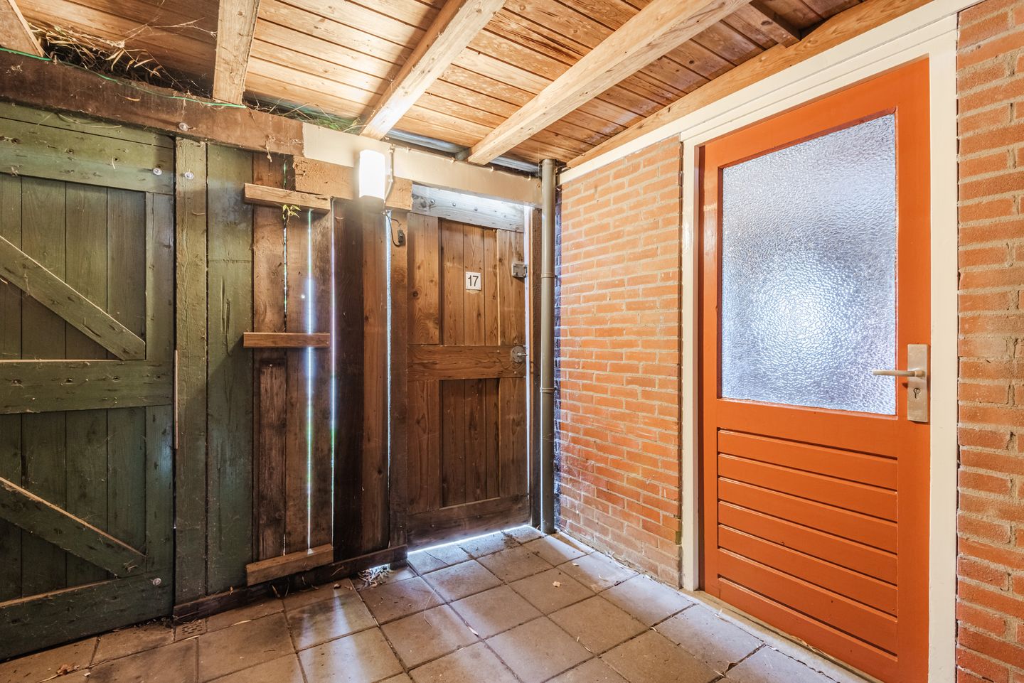 Photo 35 of Esschingstraat 17