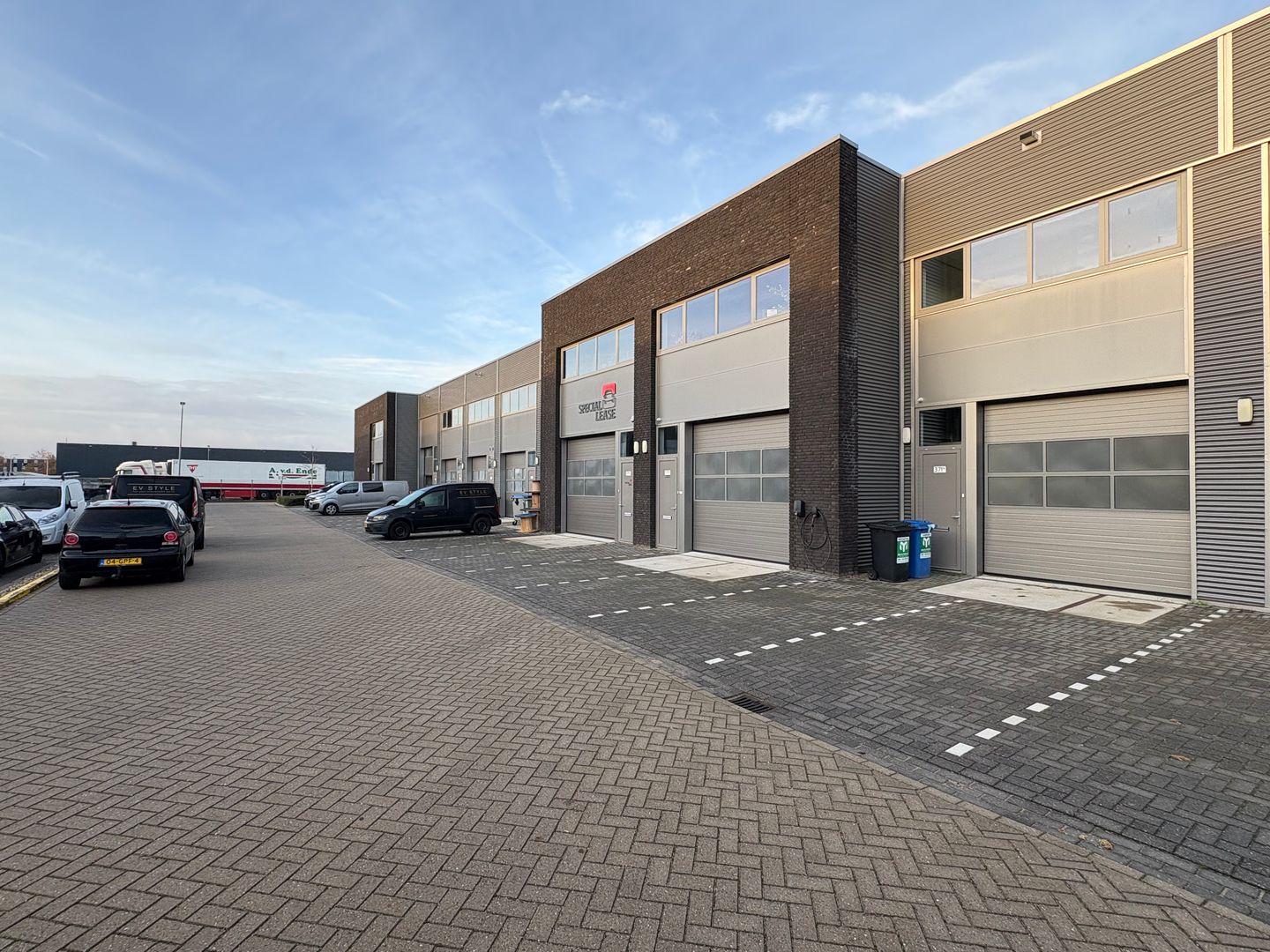 Bekijk foto 1 van Dorsvloerweg 371-n