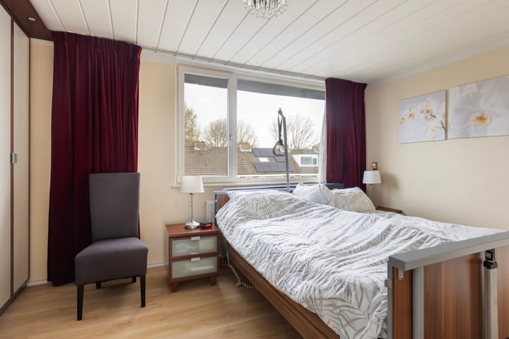 Foto 50 van Spechtstraat 35