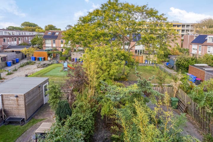 Photo 29 of Mienette Stormstraat 59