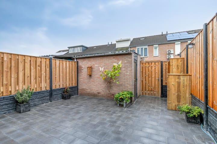 Foto 28 van Hermelijnsingel 20