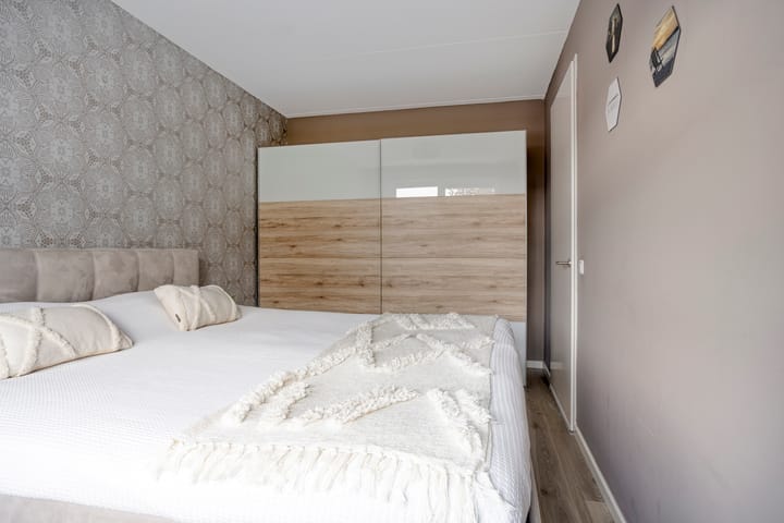 Photo 25 of Zeelandstraat 42