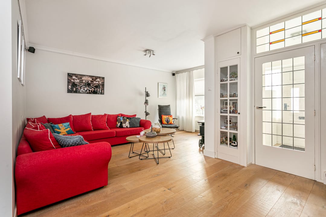 Photo 2 of Meidoornstraat 6