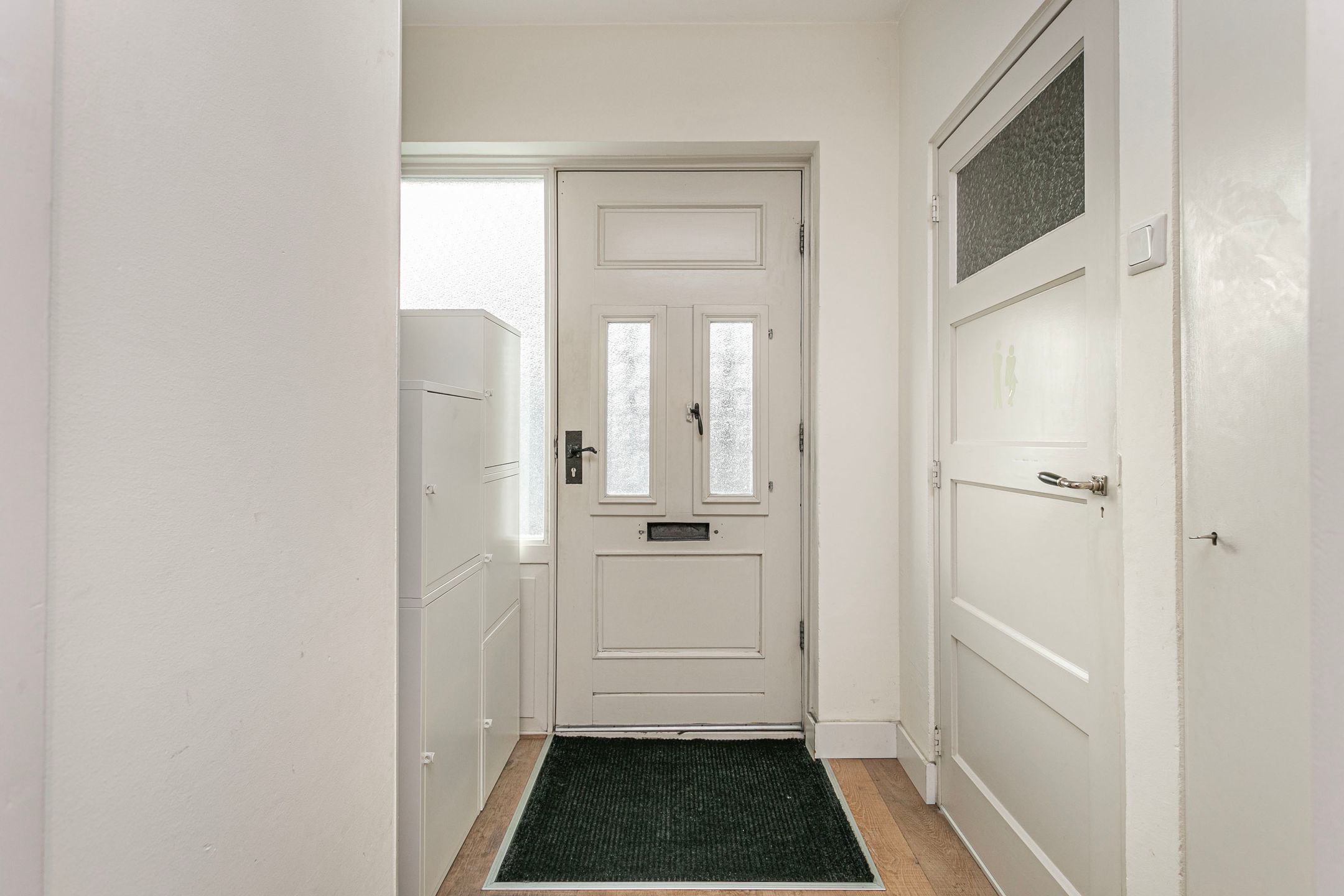 Photo 12 of Meidoornstraat 6