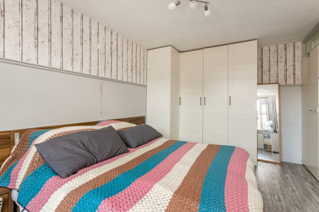 Photo 17 of Meidoornstraat 6