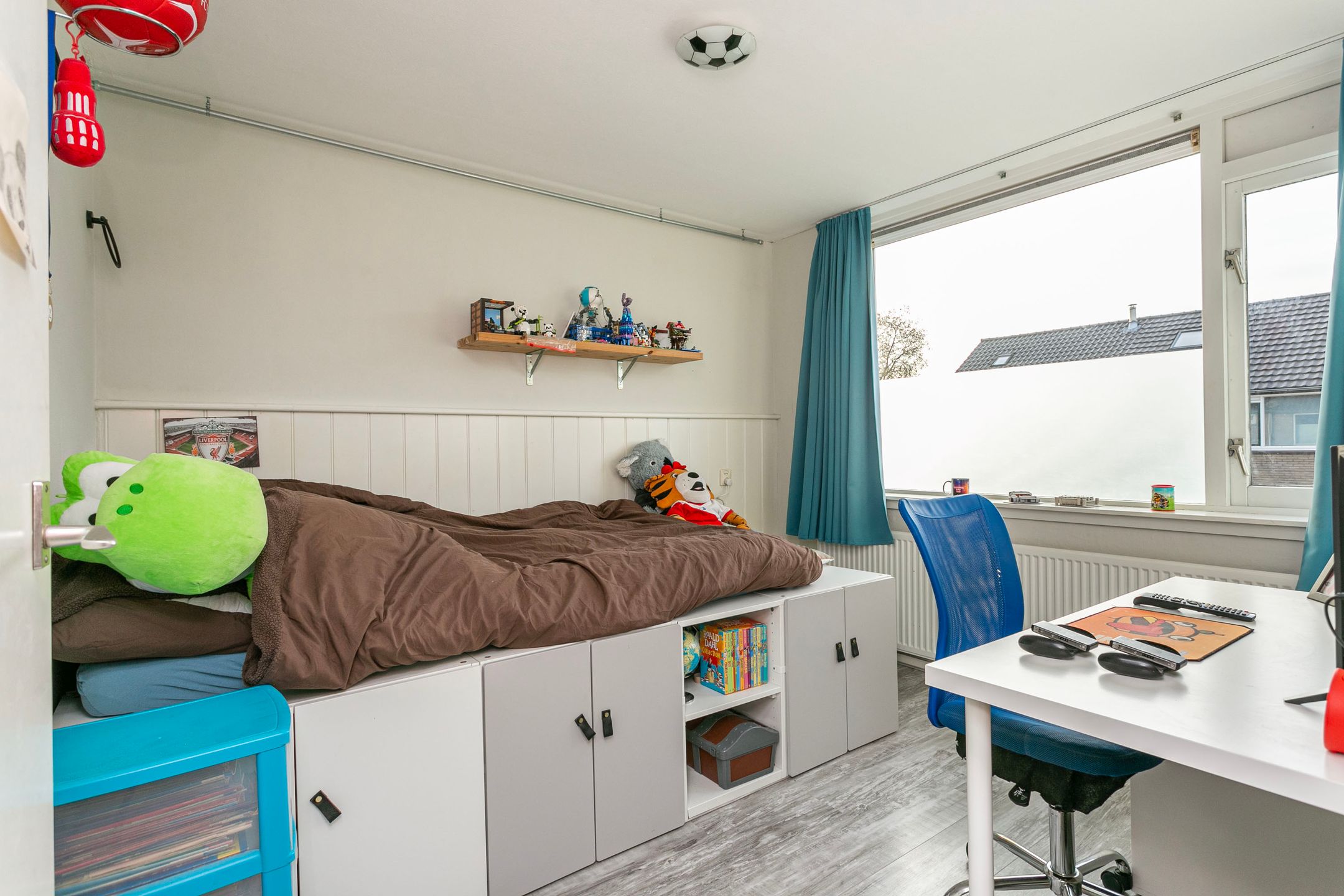 Photo 18 of Meidoornstraat 6