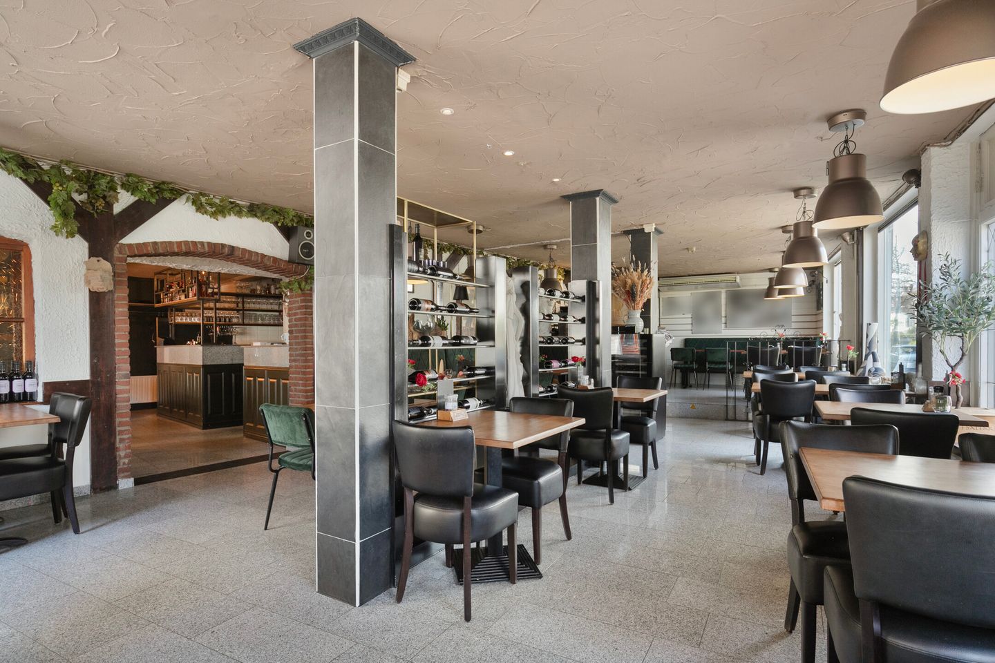 Foto 10 van Zuidsingel 57