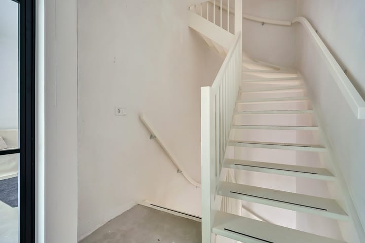 Photo 9 of Beltstraat 84