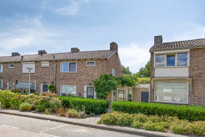 Photo 5 of Marathonstraat 16