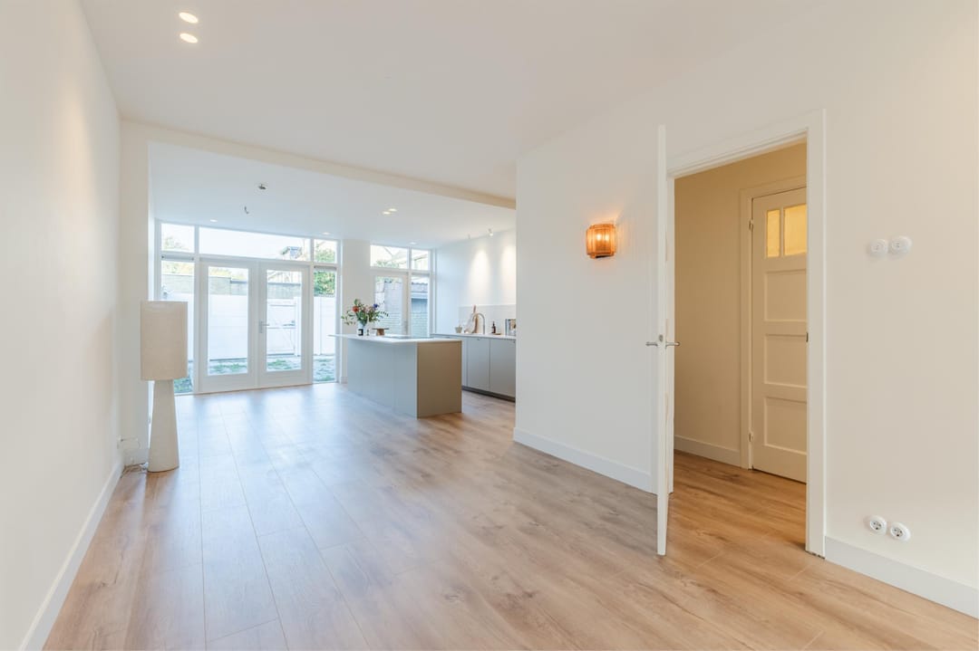 Photo 2 of Verlengde Hoogravenseweg 119