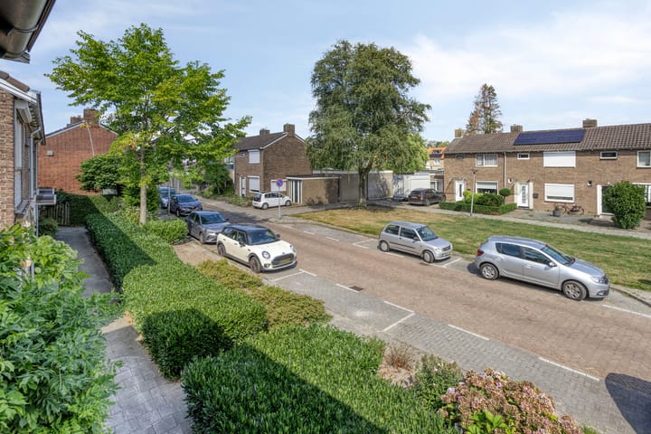 Photo 25 of Marathonstraat 16