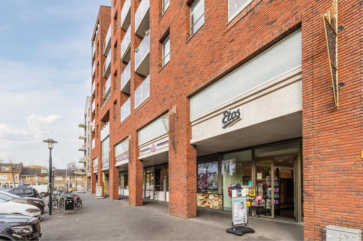 Photo 61 of Verlengde Hoogravenseweg 119