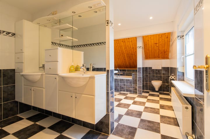 Photo 26 of Anna van Egmondlaan 1