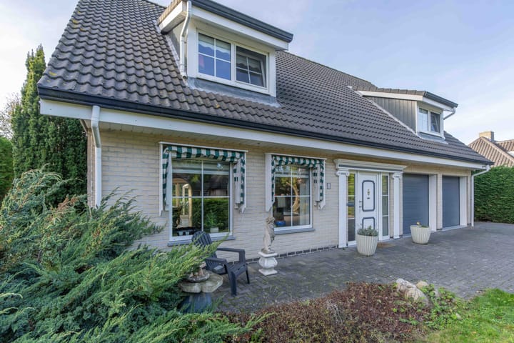 Photo 43 of Anna van Egmondlaan 1