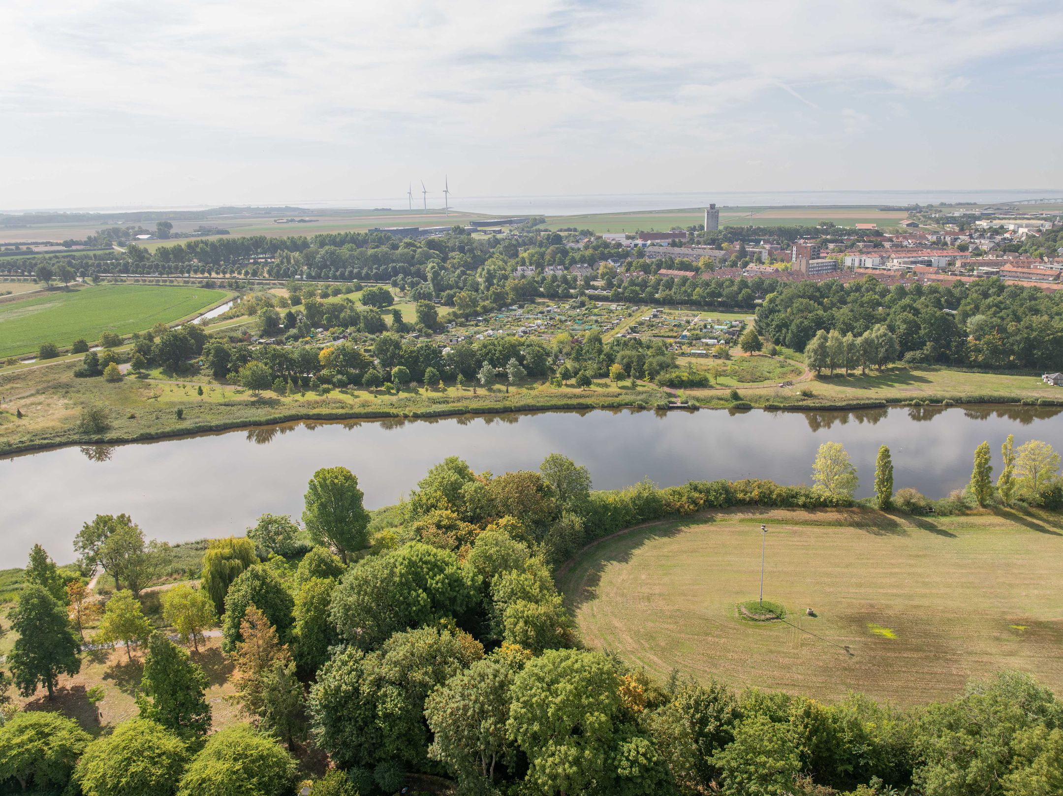 Foto 48 van Anna van Egmondlaan 1