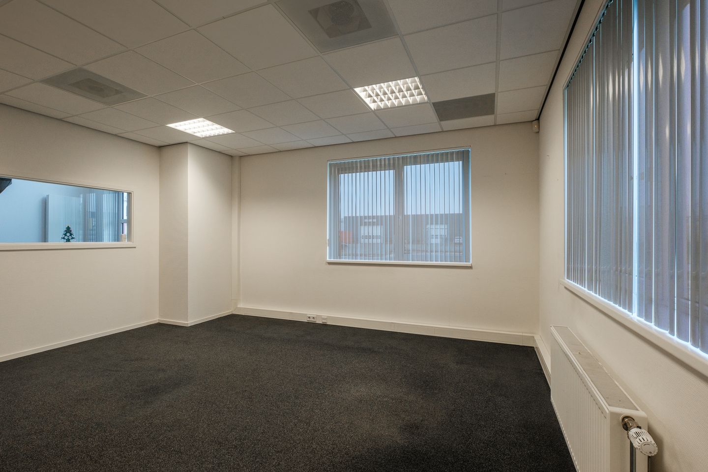 Bekijk foto 5 van Willem Schoutenstraat 28