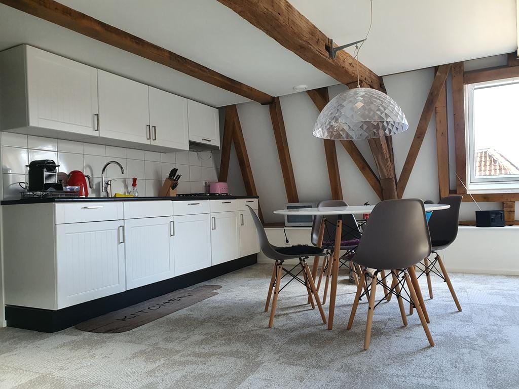 Photo 12 of Bergstraat 8