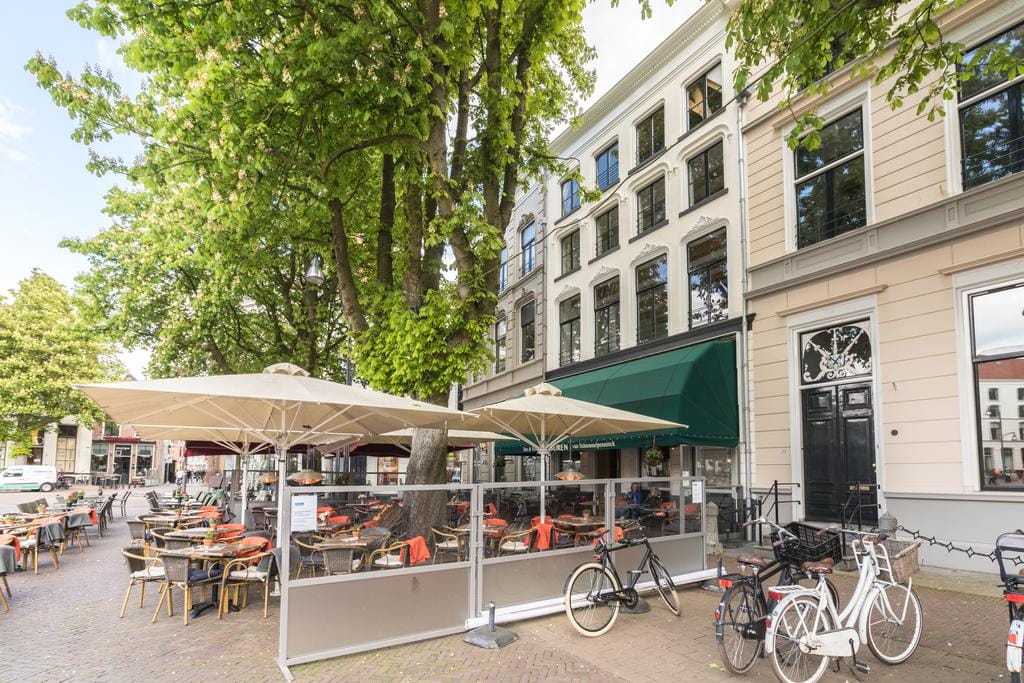 Photo 2 of Bergstraat 8