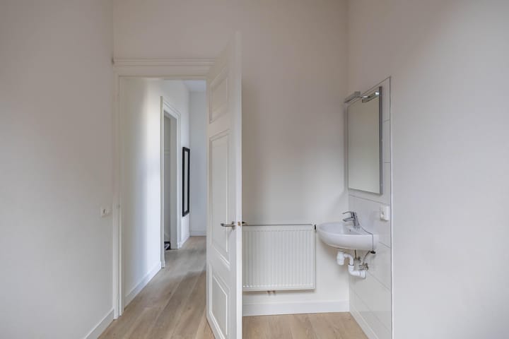 Photo 10 of Hoendiepskade 2-A