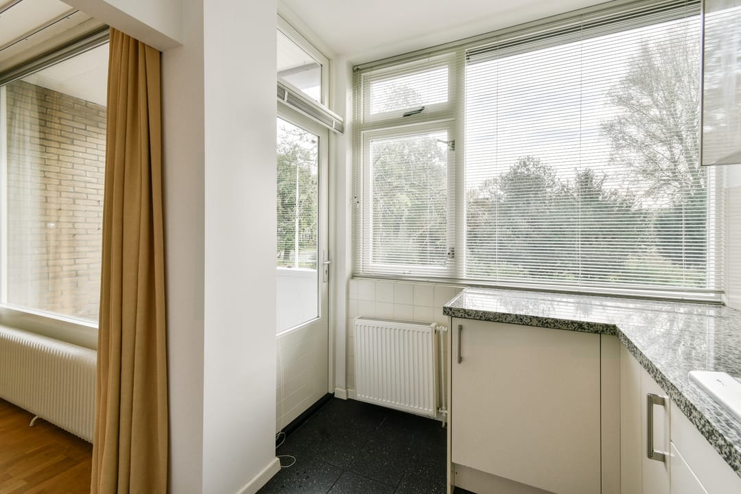 Photo 13 of Van der Boechorststraat 44