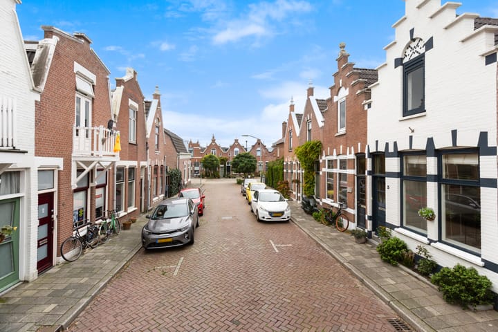 Photo 3 of Louis Bothastraat 3